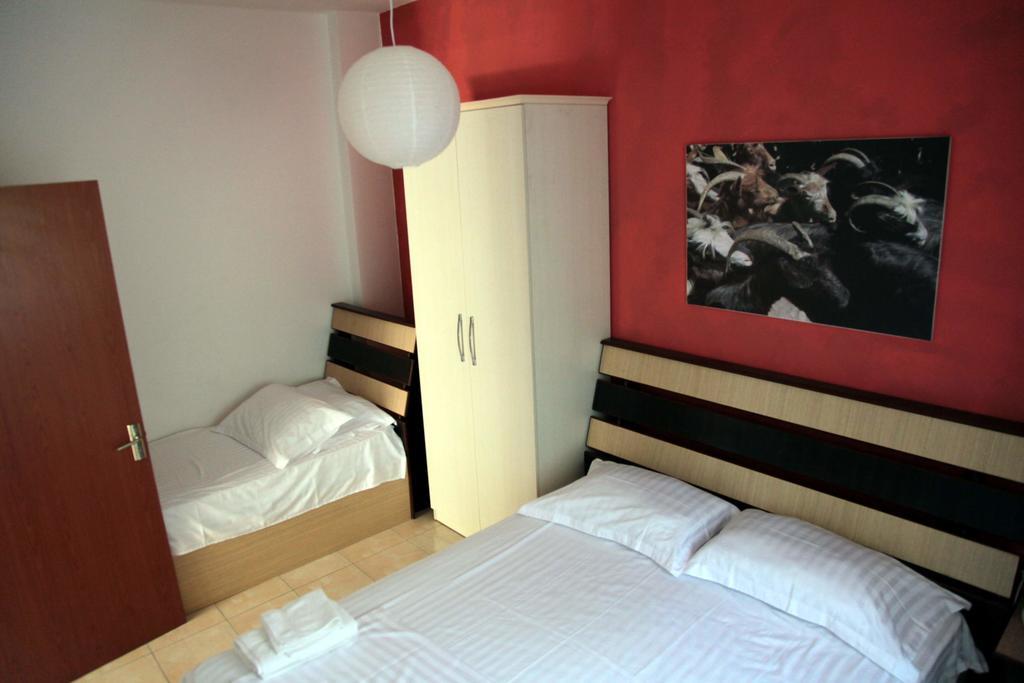 Hotel Princi i Vogel Velipojë Buitenkant foto